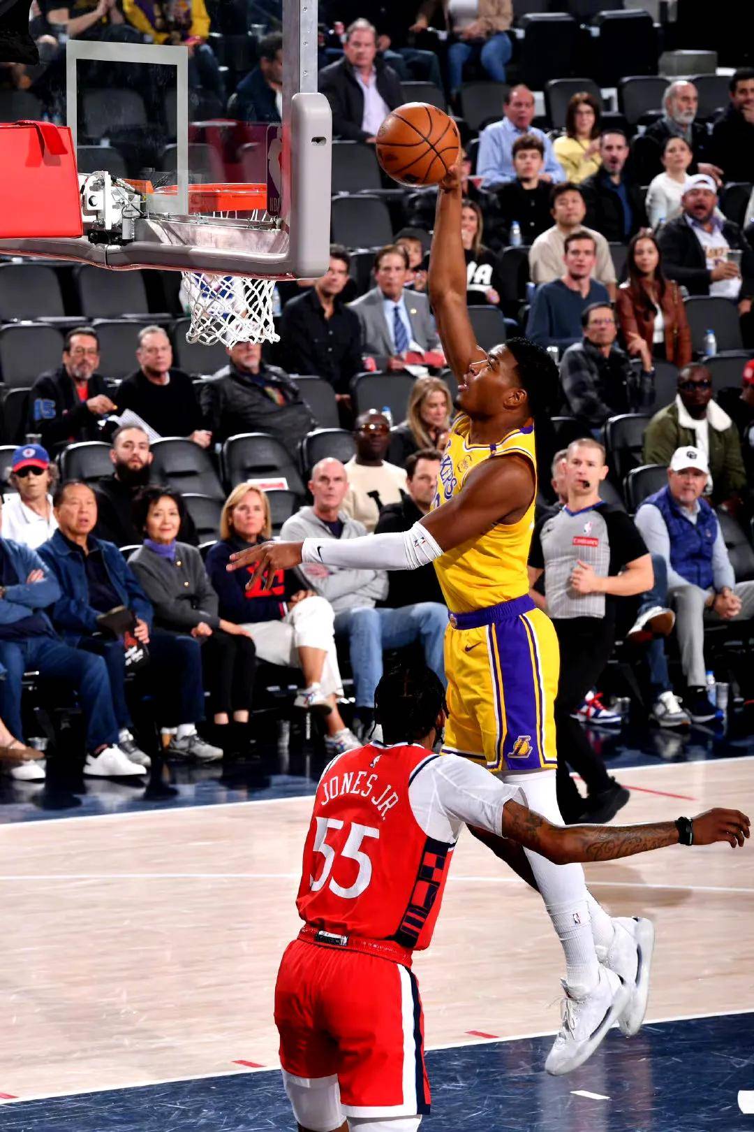 重返赛场引爆全场！，Ming意外战胜湖人观众掌声雷动的简单介绍-九游平台